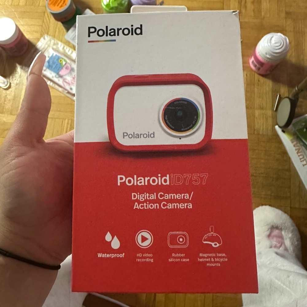 Polaroid iD757 Red Digital Camera